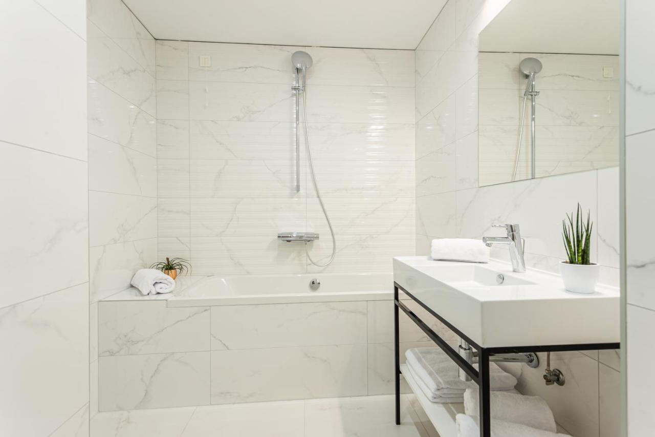 Hotel Saint Hildegard أوميس المظهر الخارجي الصورة