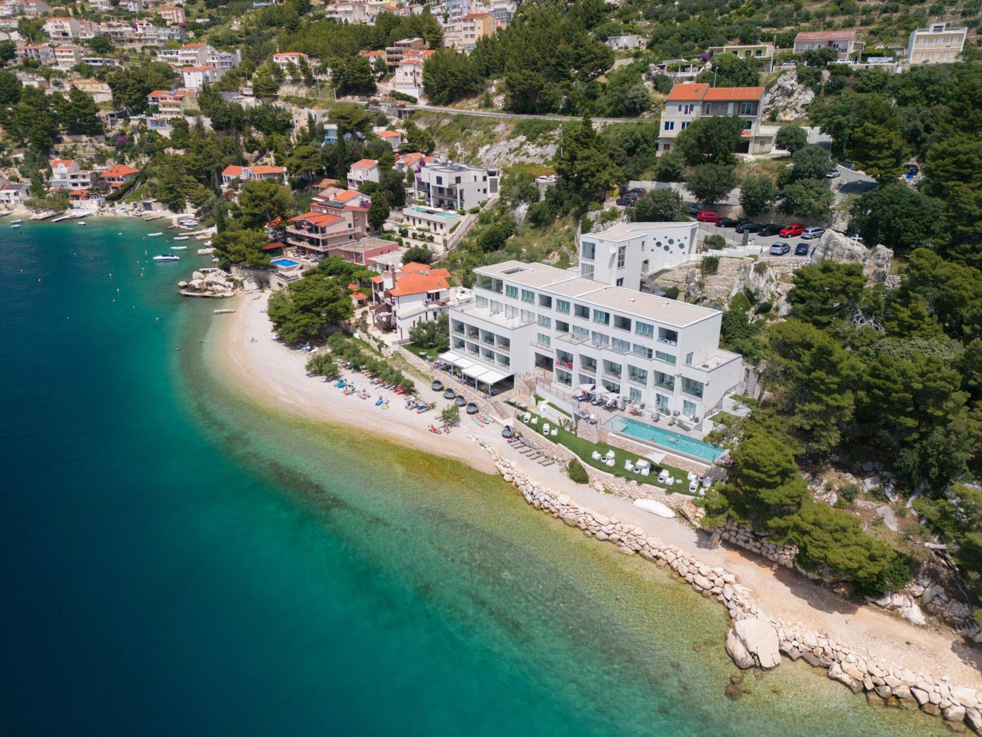 Hotel Saint Hildegard أوميس المظهر الخارجي الصورة